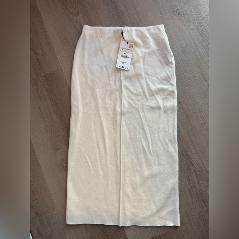 NWT Knit Midi Skirt